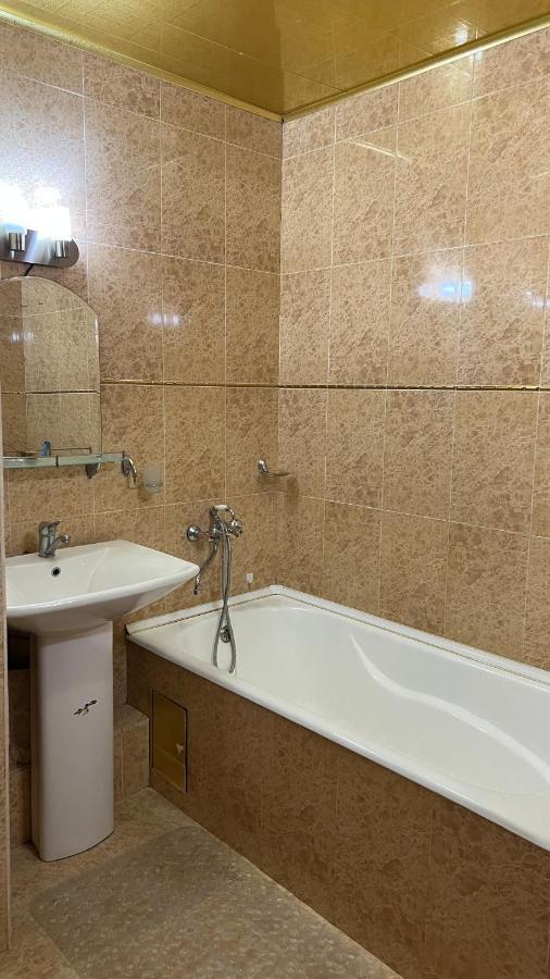 Apartment “Kamolon” Tashkent Bagian luar foto