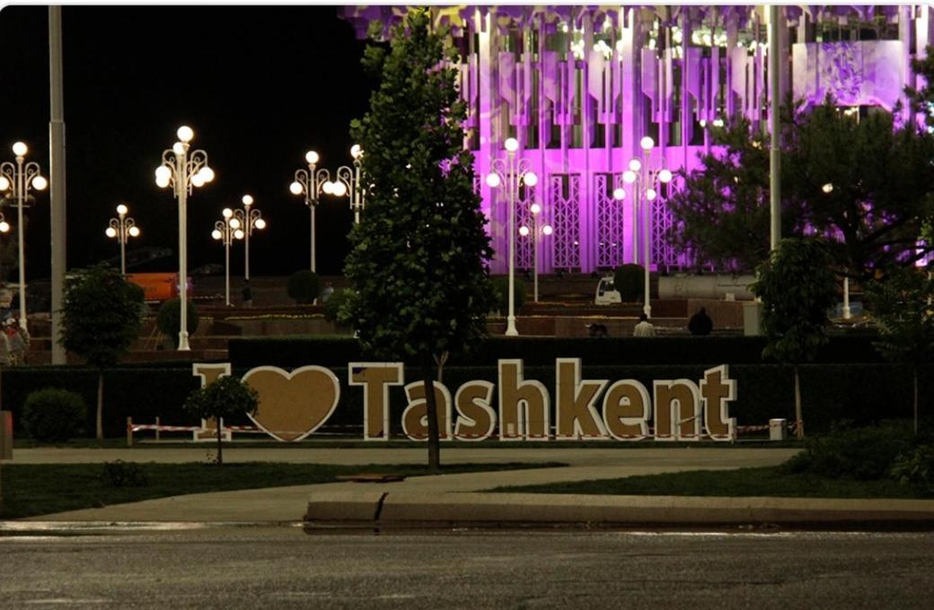 Apartment “Kamolon” Tashkent Bagian luar foto
